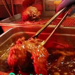 Meet your Posher, Halley